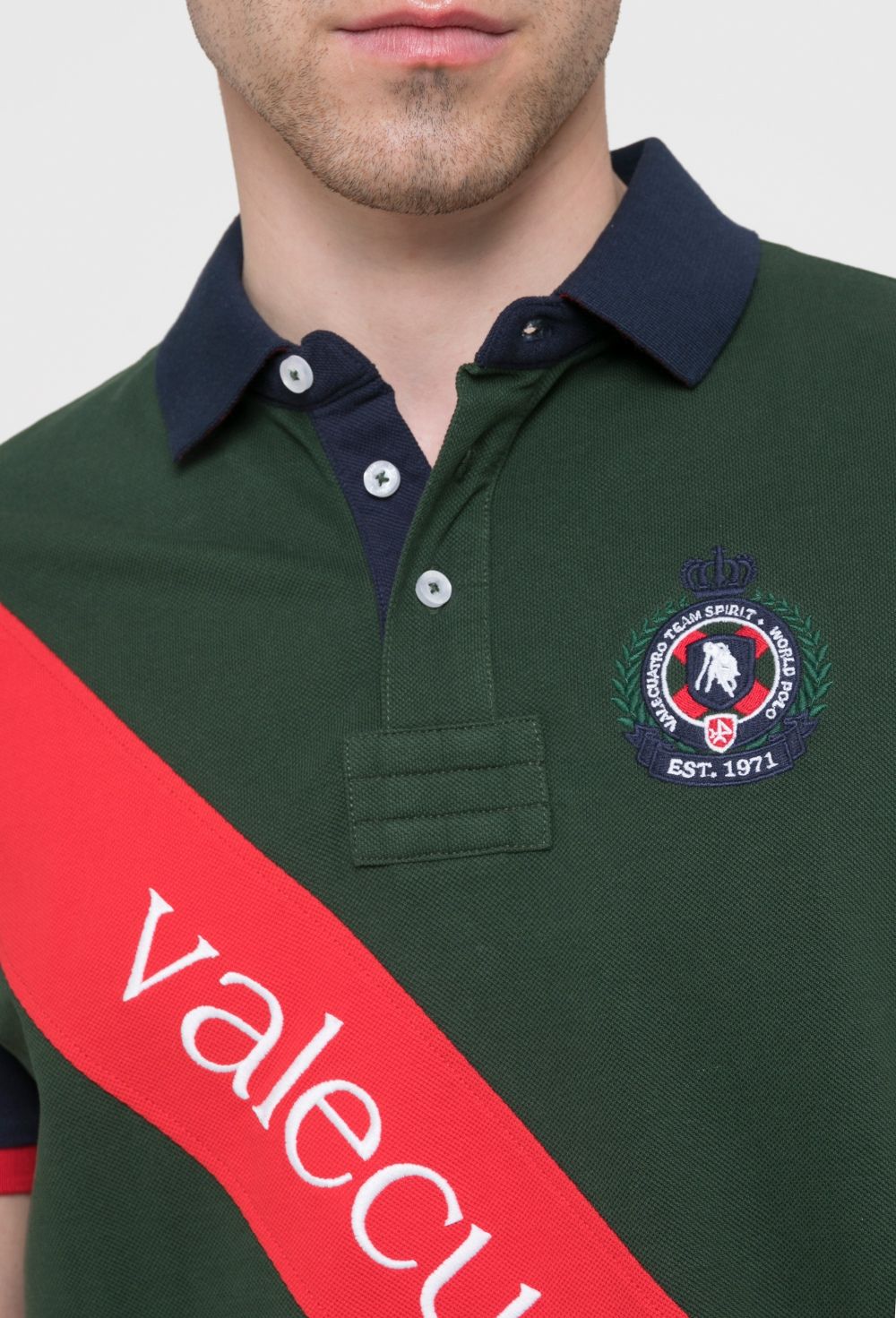 polos - Polo verde modelo banda de hombre P23H-5144-VDI