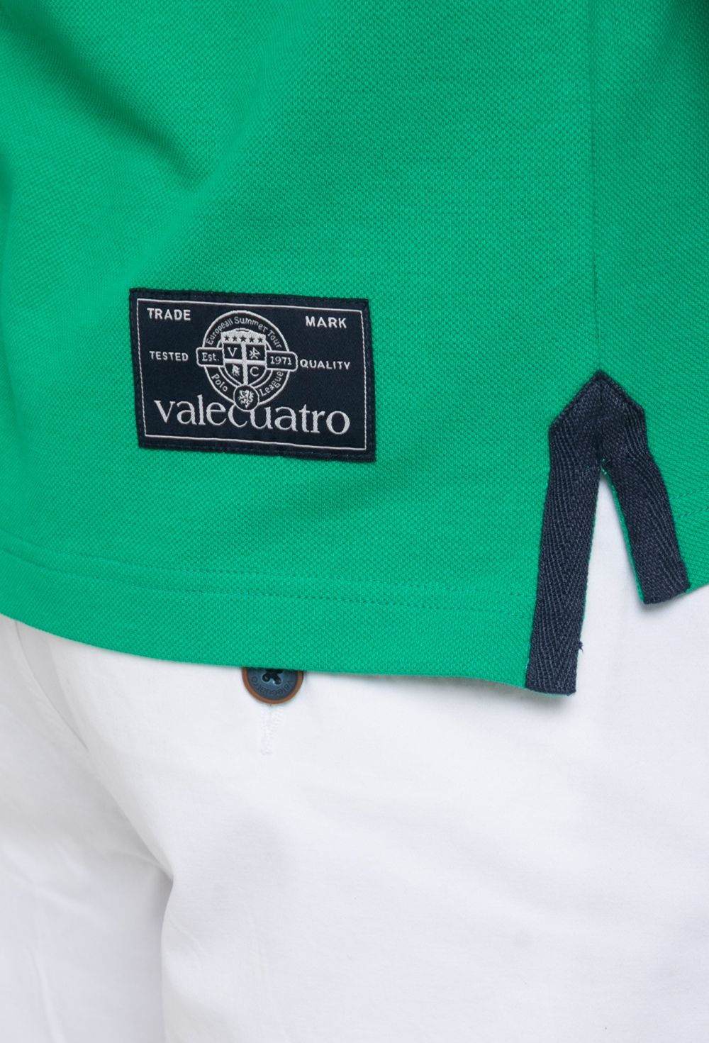 Valecuatro - Polo modelo estructura color verde