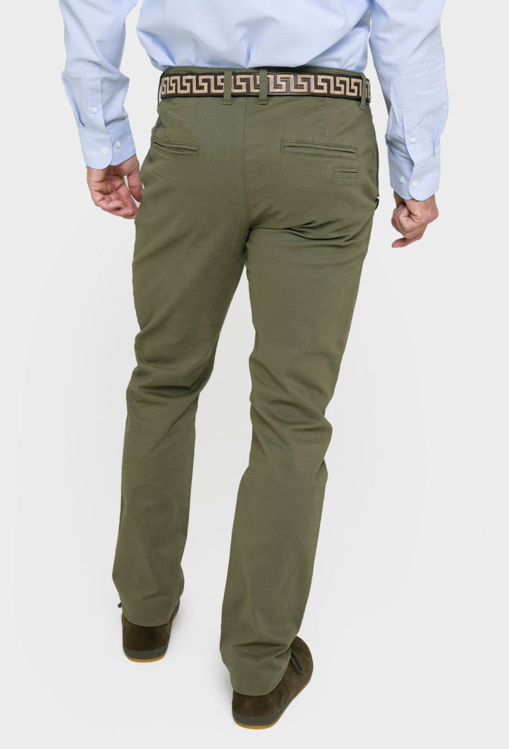 Pantalón chino slim fit en kaki - 41.94