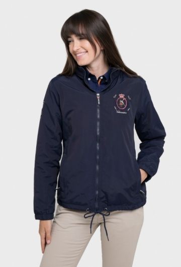 Cazadora mujer azul marino modelo escudo