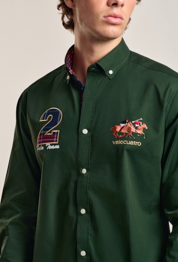 Camisa hombre Valecuatro verde modelo caballos