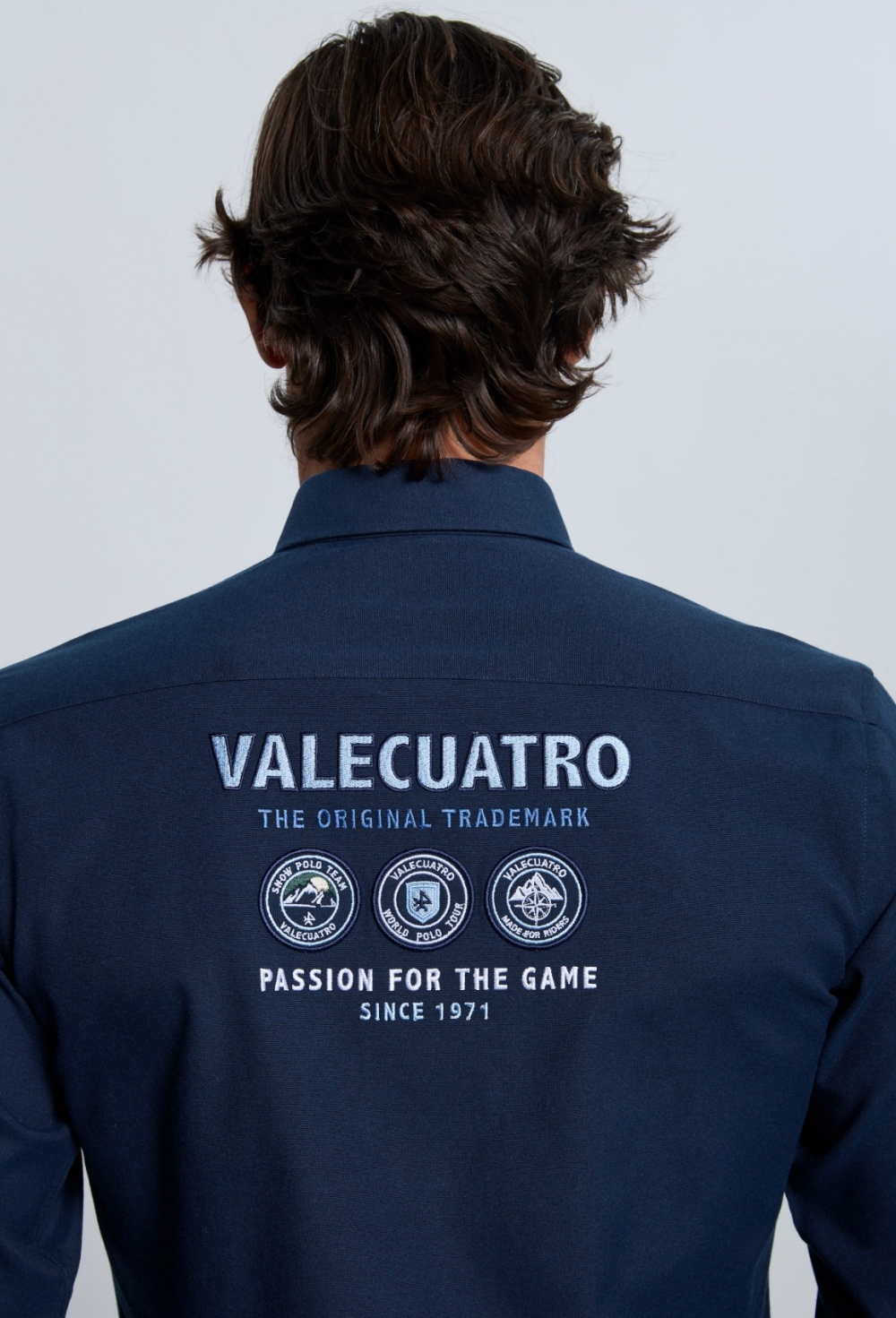Camisa bordada Valecuatro azul marino