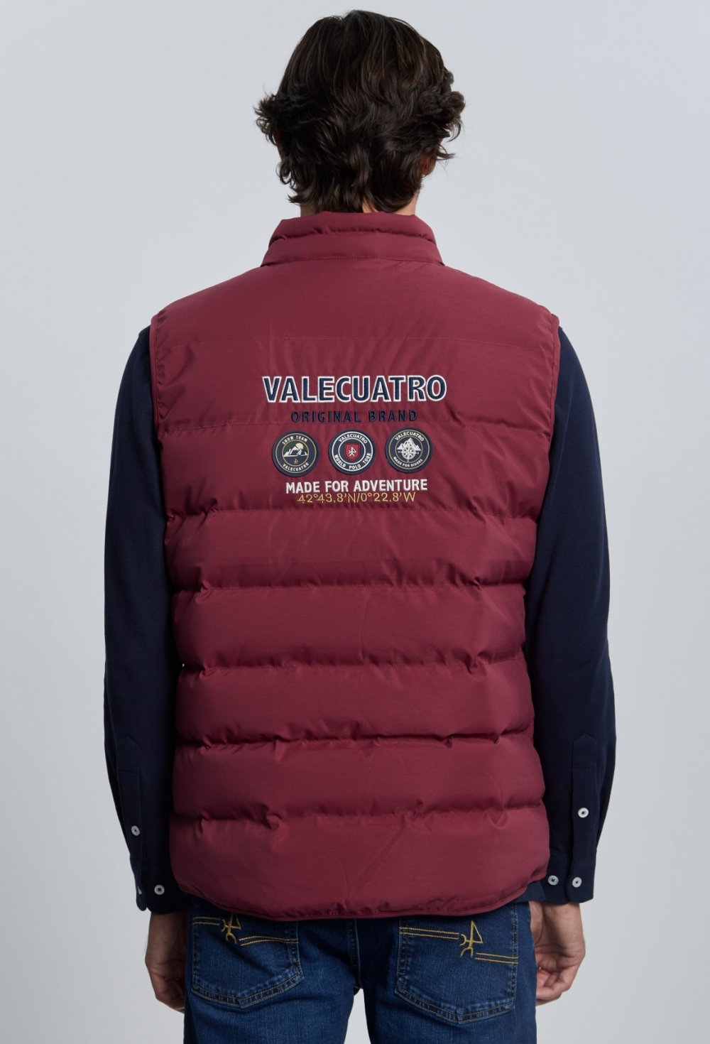 Valecuatro - CHALECO H ACOLCHADO 3 ESCUDOS