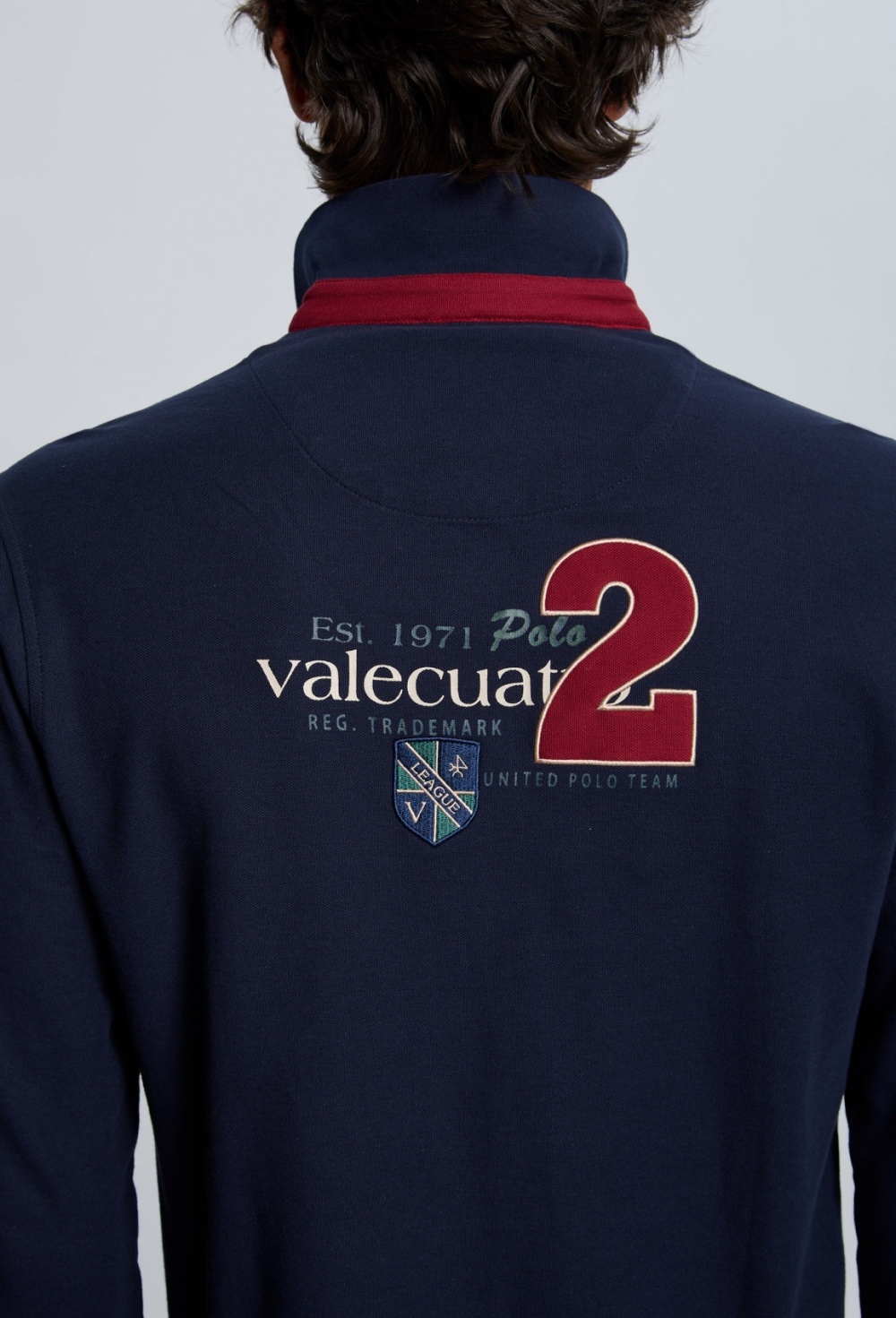Polo modelo caballos azul marino - Valecuatro - polos