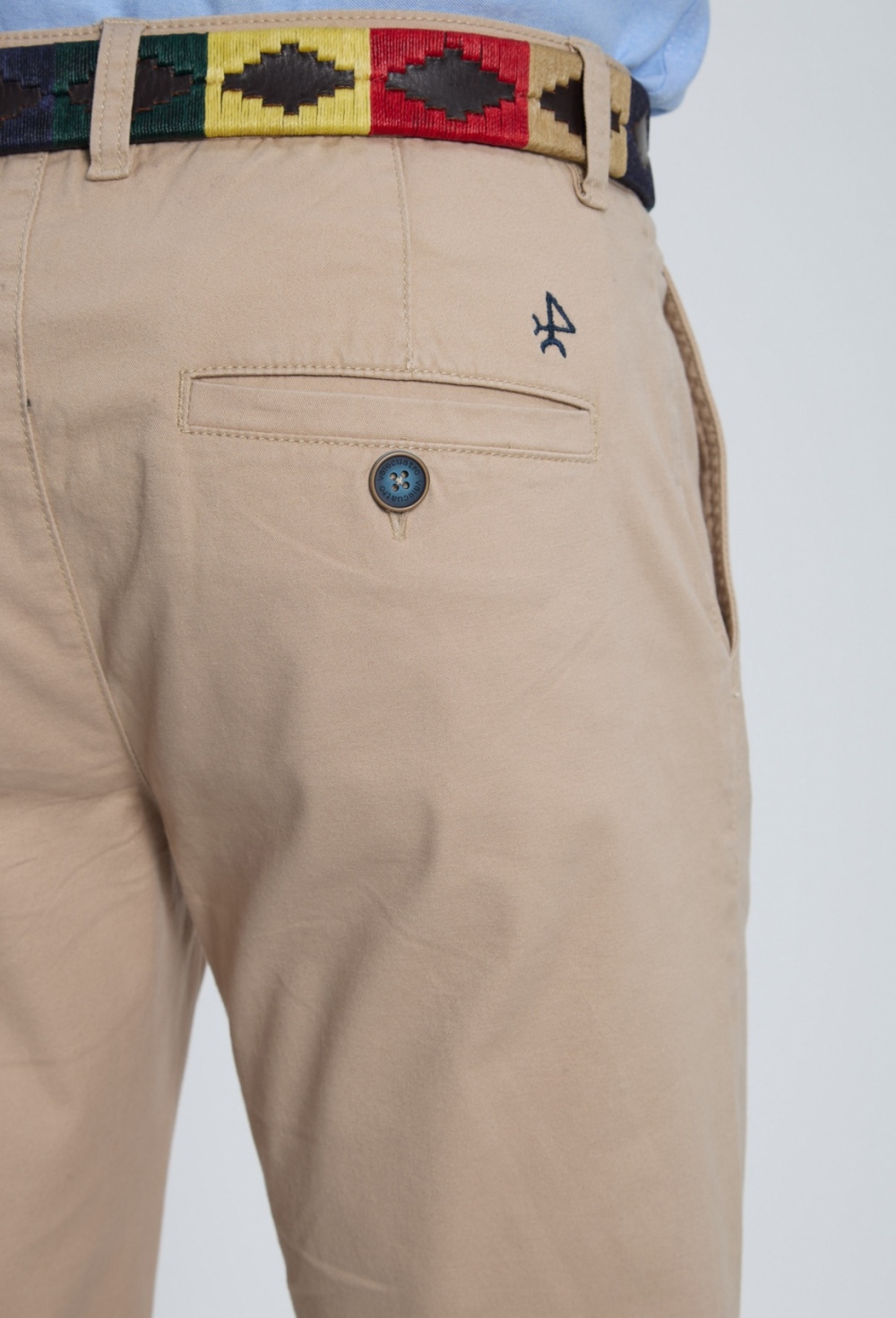 pantalones - Pantalón chino clásico beige