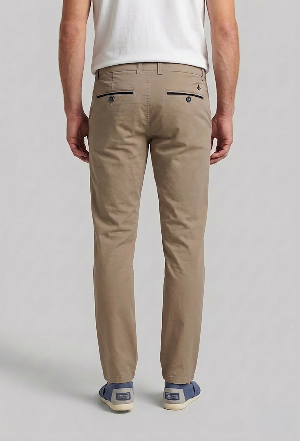 Pantalón chino clásico beige - 64.9
