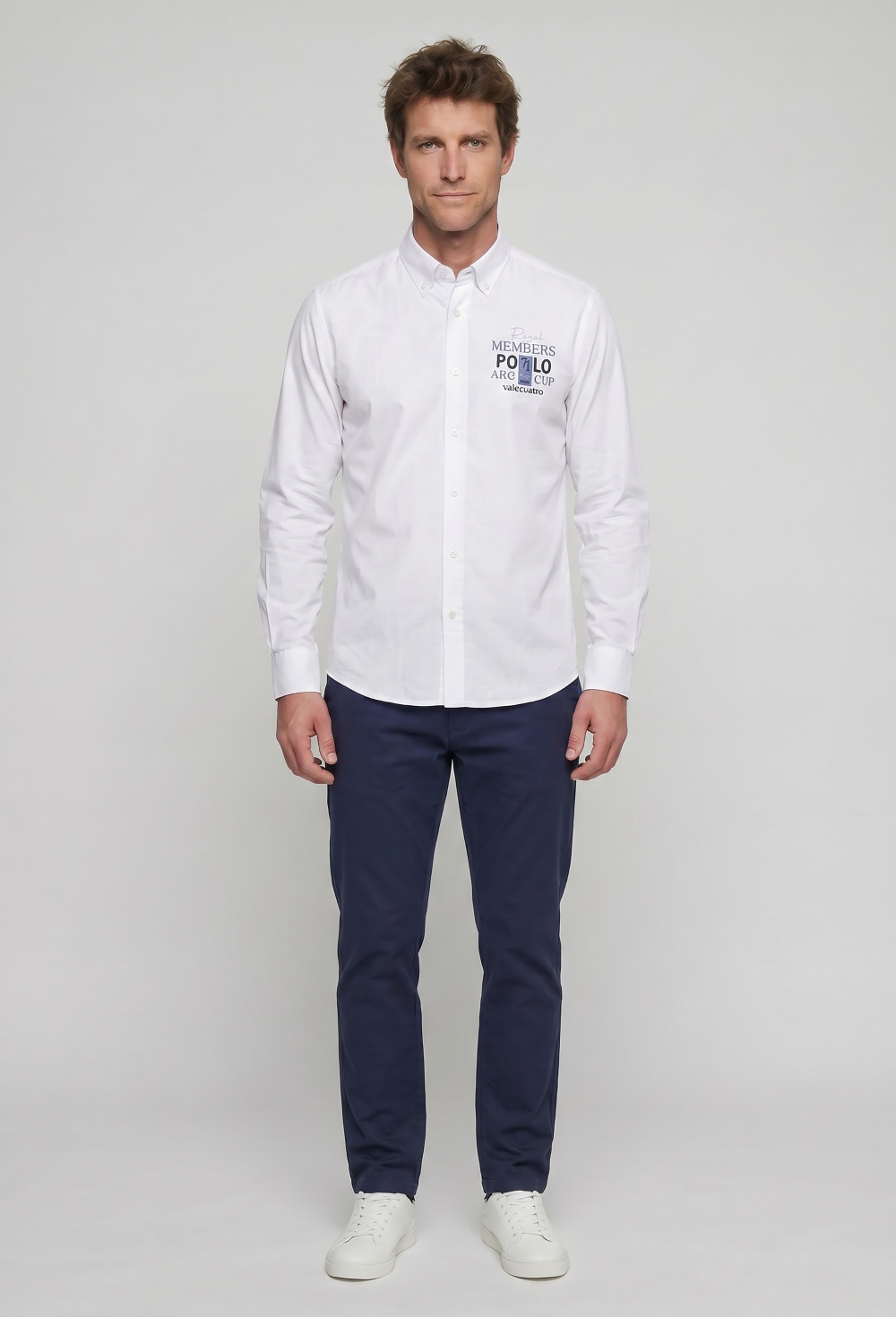Valecuatro - Camisa bordada Royal Member blanca
