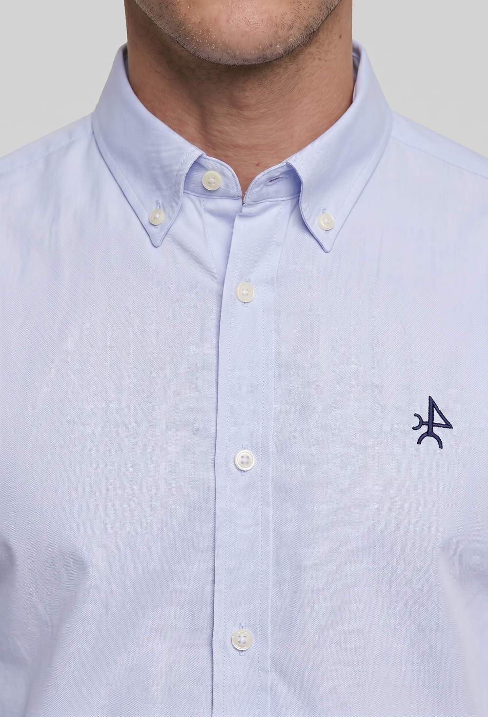 Camisas clásica color celeste - 59.9