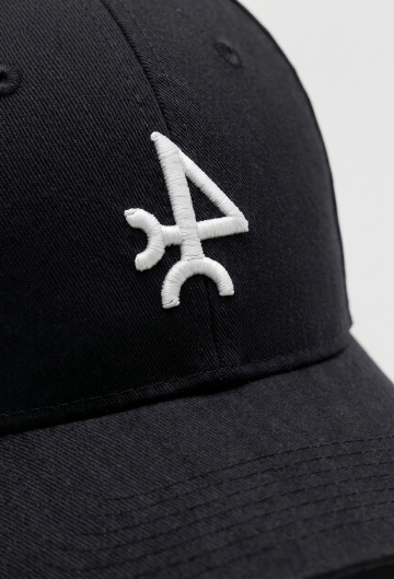 Gorra logo Valecuatro negra