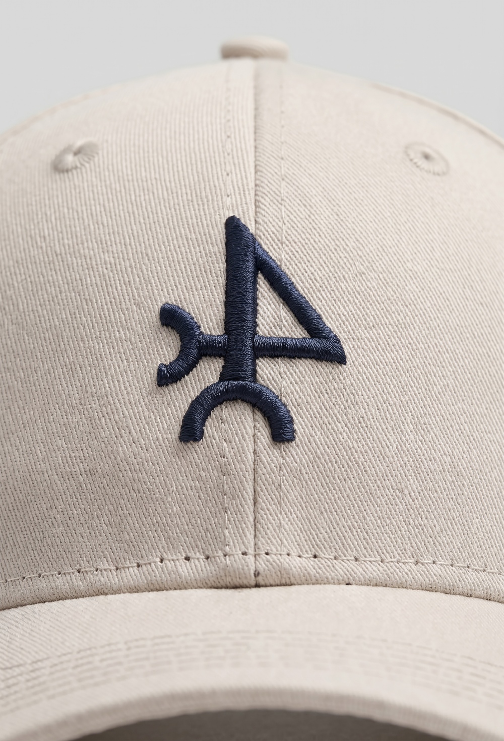 Gorra logo Valecuatro beige - 24.9