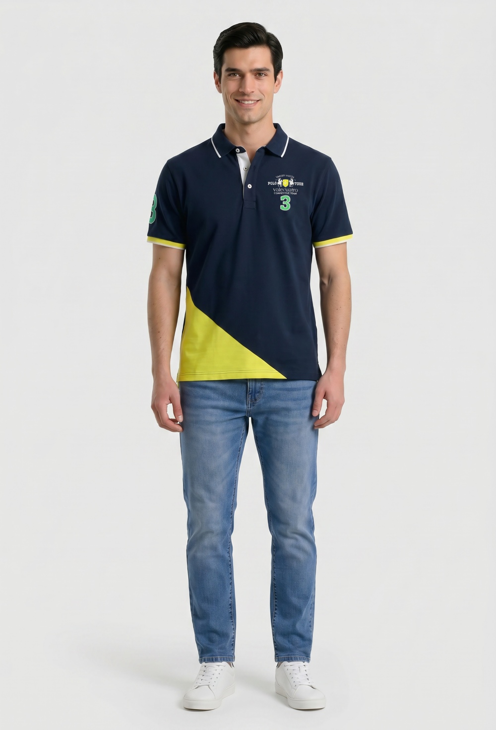Valecuatro - Polo modelo Tour bordado azul marino