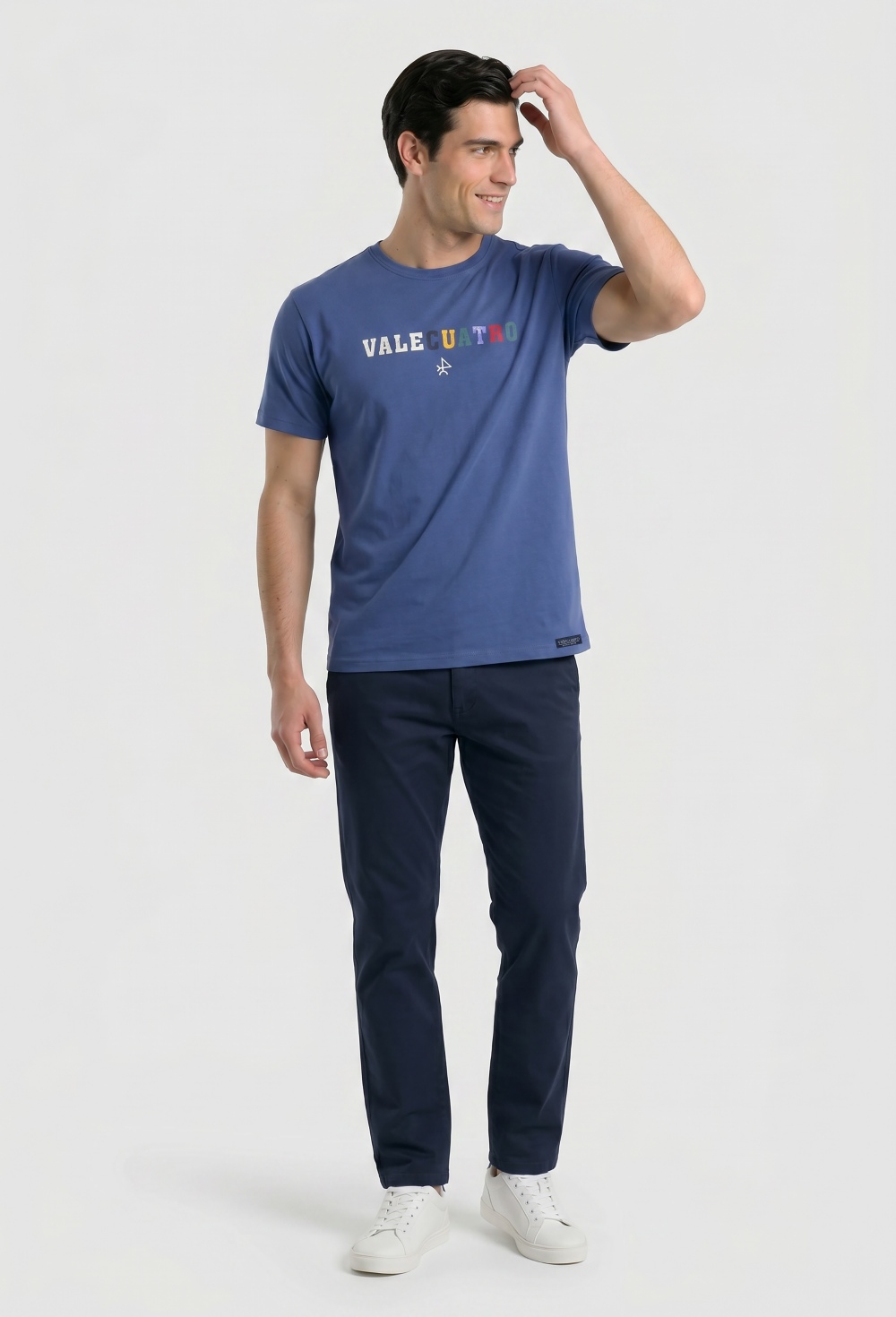 Camiseta modelo Valecuatro azul índigo - Valecuatro